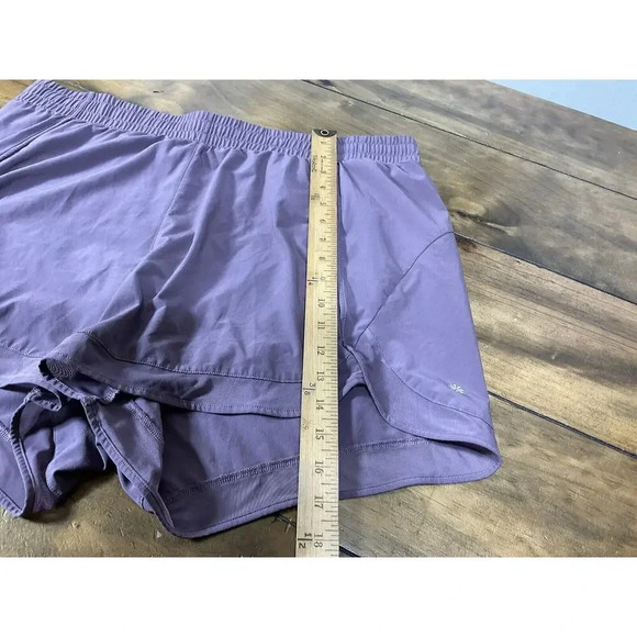 Athleta Mesh Racer Run Short 4” Purple Womens Athletic Shorts 1X - Picture 9 of 11